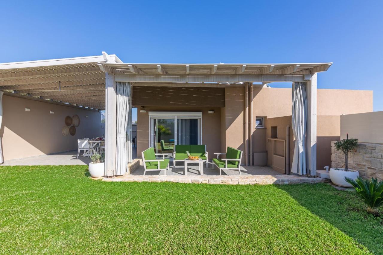 Konstantinos Villa Koutsourás Exteriör bild