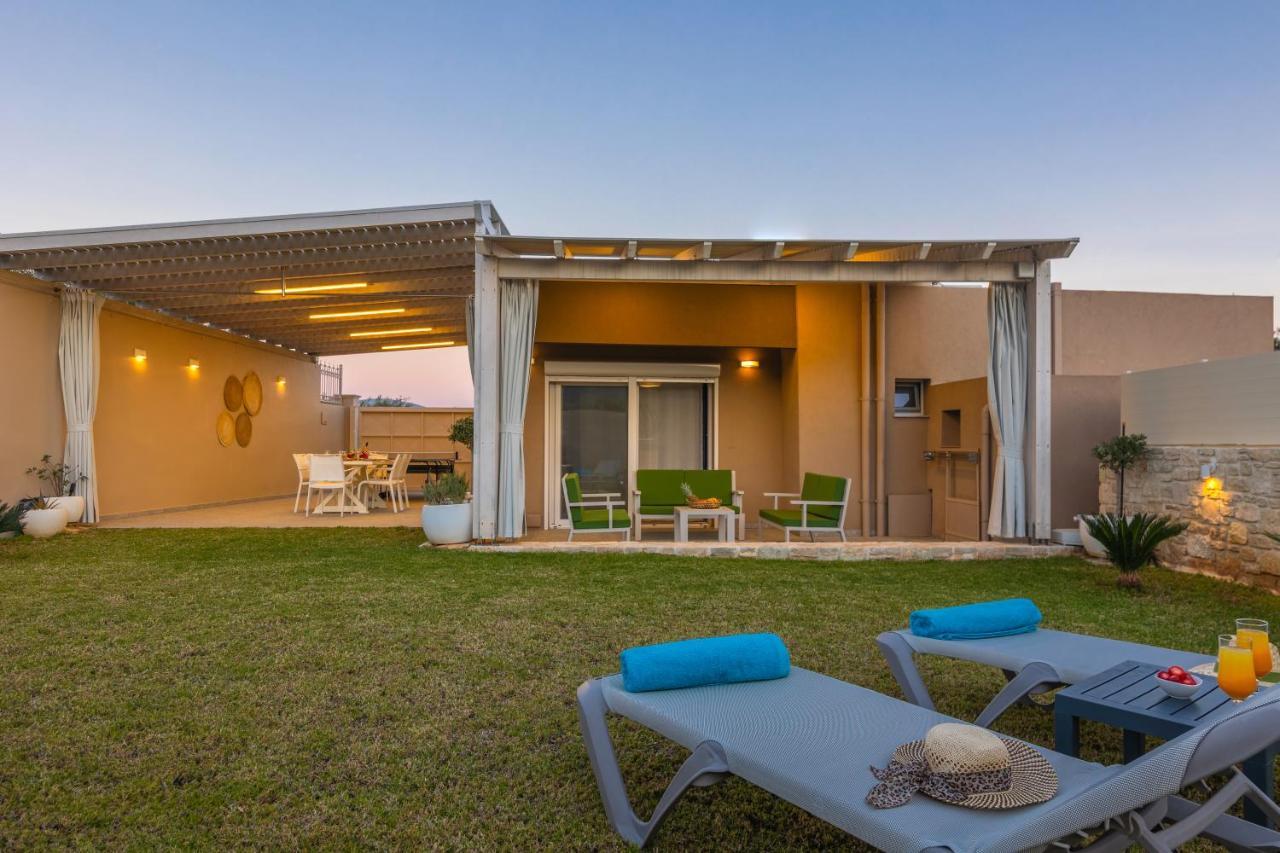 Konstantinos Villa Koutsourás Exteriör bild